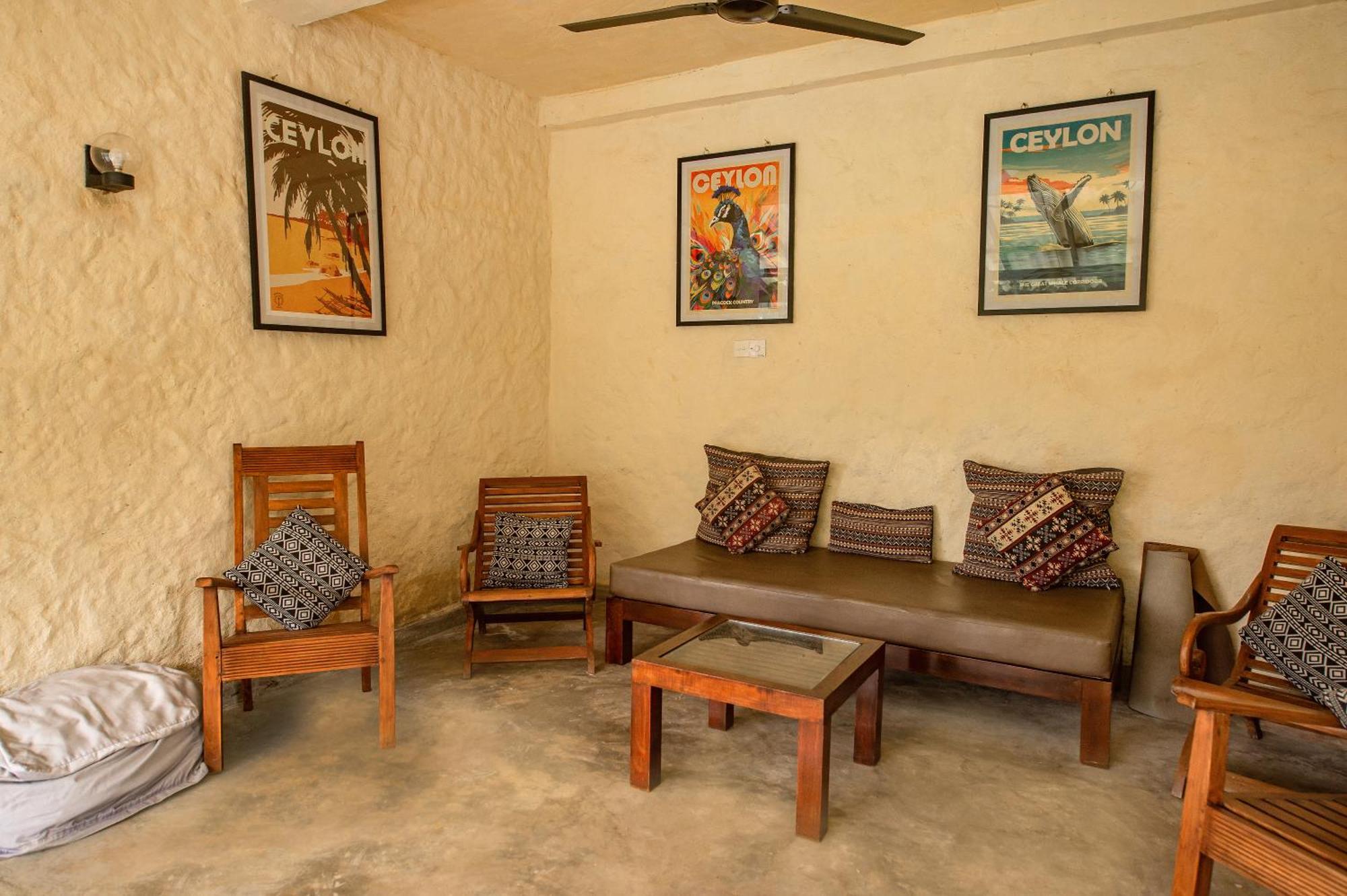 Lime & Co Hostel Велигама Экстерьер фото
