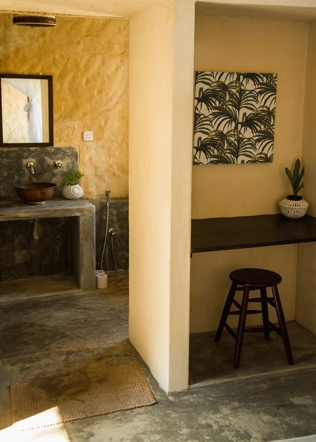 Lime & Co Hostel Велигама Экстерьер фото
