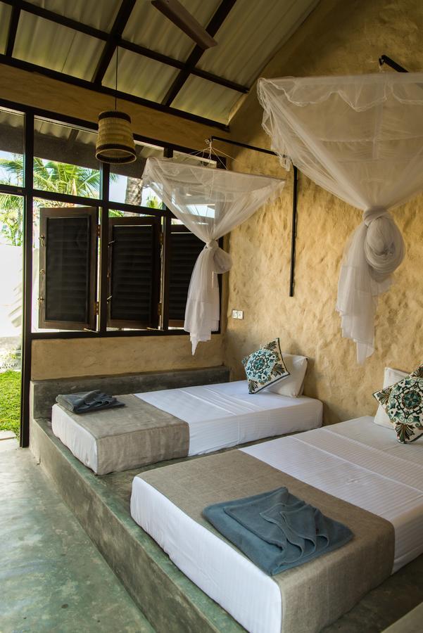 Lime & Co Hostel Велигама Экстерьер фото